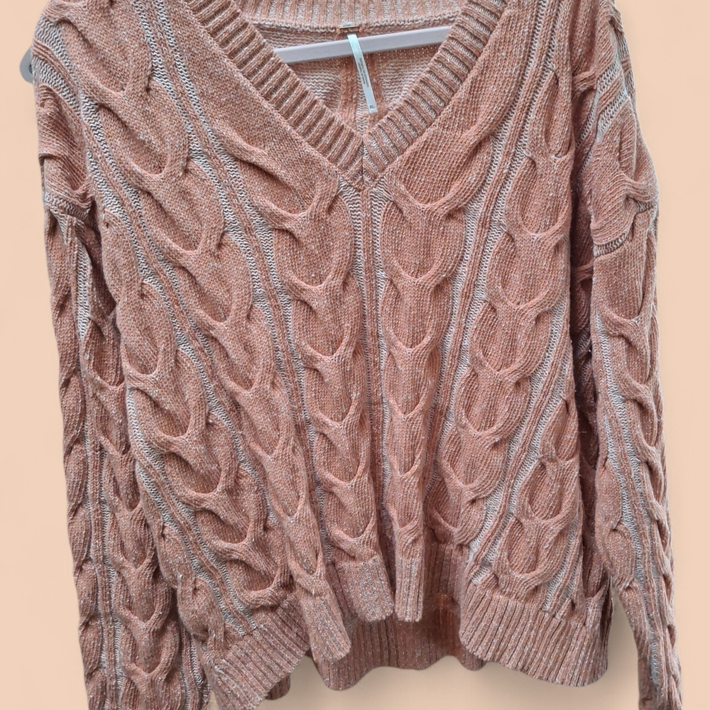 Cable Knit V-Neck Sweater - Pink